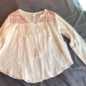 Lightweight long sleeve shirt